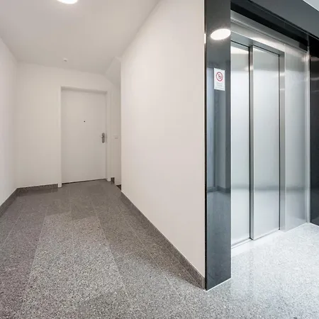 Xxl Design-appartement Artdesign - 8 Pers - Naehe Speyer Mannheim Heidelberg Apartment *