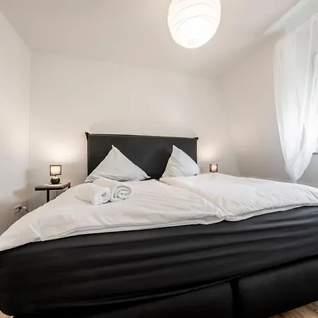 Xxl Design-appartement Artdesign - 8 Pers - Naehe Speyer Mannheim Heidelberg Hockenheim