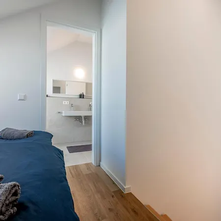 Apartment Xxl Design-appartement Artdesign - 8 Pers - Naehe Speyer Mannheim Heidelberg